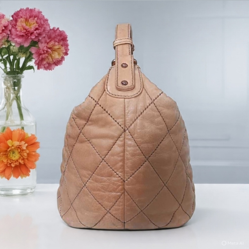 ✨️Chanel Vintage Hobo Cloudy Beige Lambskin Bag - Picture 5 of 17